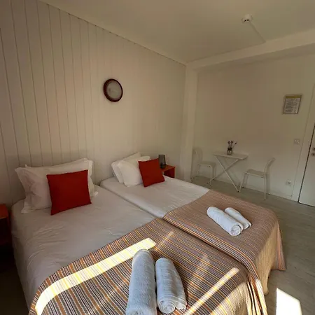 Nature & Guest Rooms, Aldeamento Turistico Do Camarido